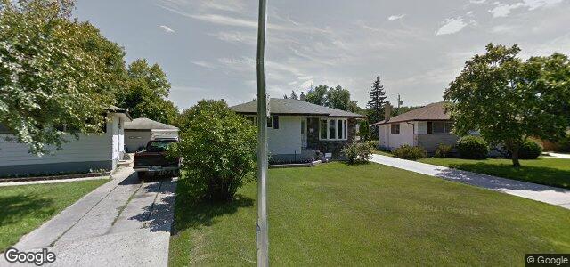 Larawan ng 22 Cloverdale Crescent sa Winnipeg, Manitoba