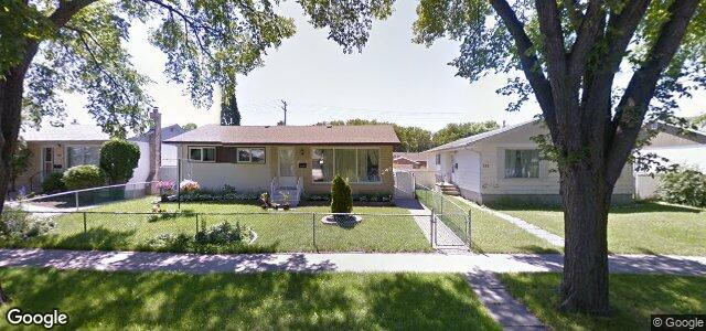 Photo of 348 Mcmeans Avenue W in Winnipeg, Manitoba