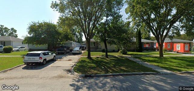Larawan ng 546 Kildare Avenue W sa Winnipeg, Manitoba