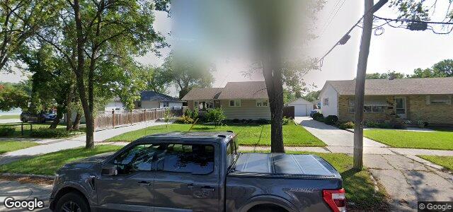 704 Brewster Street ਦੀ ਫੋਟੋ, ਵਿਨੀਪਿਗ, ਮੈਨੀਟੋਬਾ