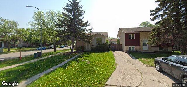 Photo of 7 Delorme Bay in Winnipeg, Manitoba