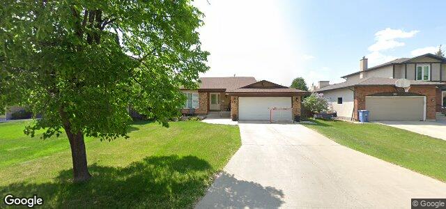 Larawan ng 103 Groveland Bay sa Winnipeg, Manitoba