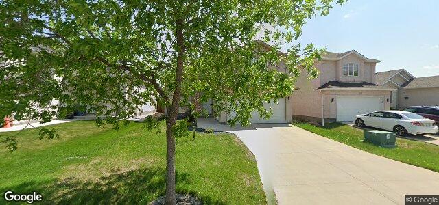 Photo of 112 Kinlock Lane in Winnipeg, Manitoba