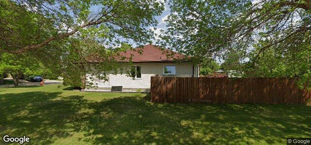 Larawan ng 34 Hazel Park Drive sa Winnipeg, Manitoba