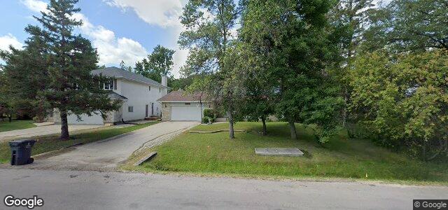 1004 Charleswood Road ਦੀ ਫੋਟੋ, ਵਿਨੀਪਿਗ, ਮੈਨੀਟੋਬਾ