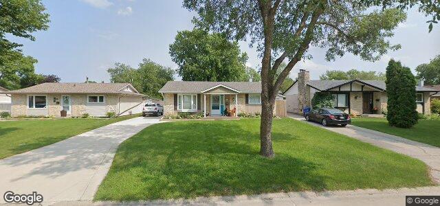 10 Autumnlea Path ਦੀ ਫੋਟੋ, ਵਿਨੀਪਿਗ, ਮੈਨੀਟੋਬਾ