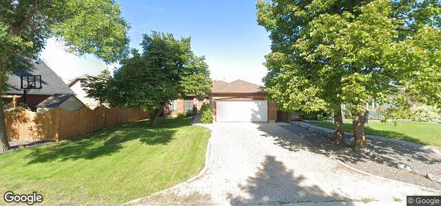 115 Uxbridge Road N（加拿大曼尼托巴省溫尼伯市）房屋照片