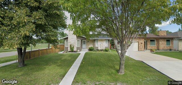 Larawan ng 180 Malcana Street sa Winnipeg, Manitoba