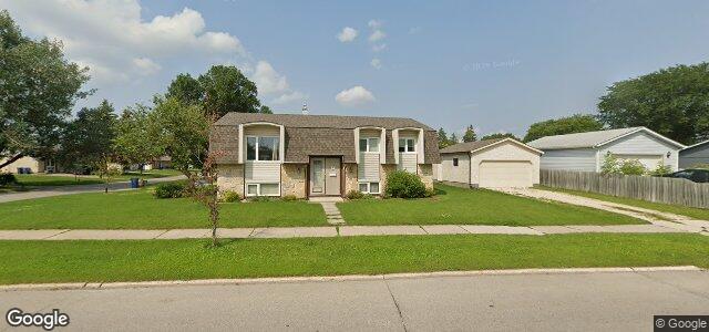 2 Springlea Path ਦੀ ਫੋਟੋ, ਵਿਨੀਪਿਗ, ਮੈਨੀਟੋਬਾ