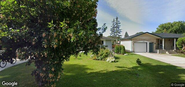 Photo of 246 Strood Avenue in Winnipeg, Manitoba