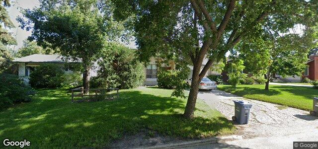 Photo of 289 Knowles Avenue in Winnipeg, Manitoba