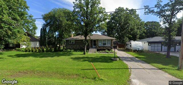 335 Foxdale Avenue ਦੀ ਫੋਟੋ, ਵਿਨੀਪਿਗ, ਮੈਨੀਟੋਬਾ