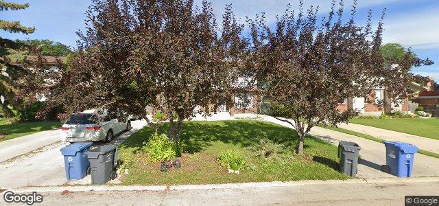 Photo of 38 Kayhans Drive in Winnipeg, Manitoba