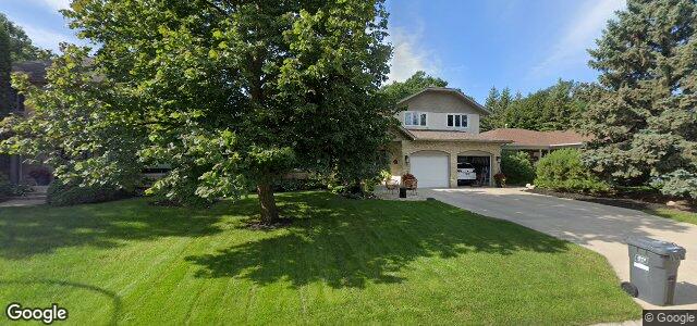 Photo of 70 Delbrook Crescent in Winnipeg, Manitoba