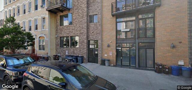 98 Diamond Street ਦੀ ਫੋਟੋ, ਵਿਨੀਪਿਗ, ਮੈਨੀਟੋਬਾ