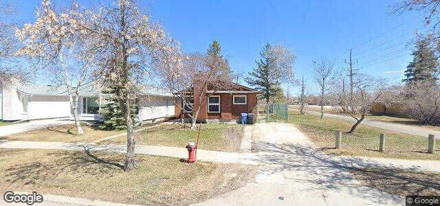 110 Charing Cross Crescent（加拿大曼尼托巴省溫尼伯市）房屋照片