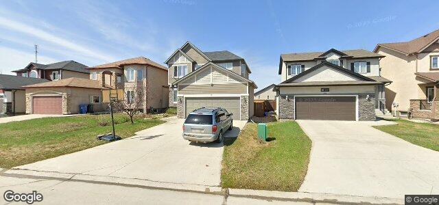 Photo of 12 Farnsworth Crescent in Winnipeg, Manitoba