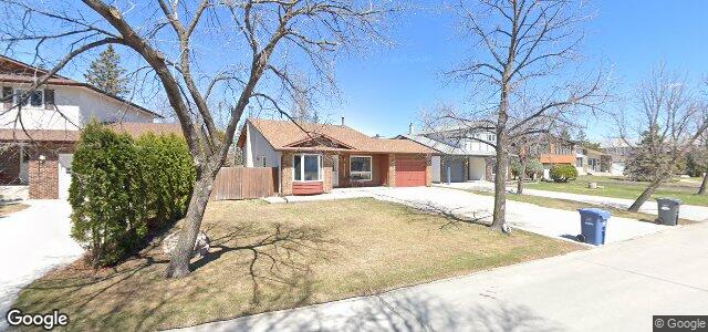 Photo of 130 Tufnell Drive in Winnipeg, Manitoba