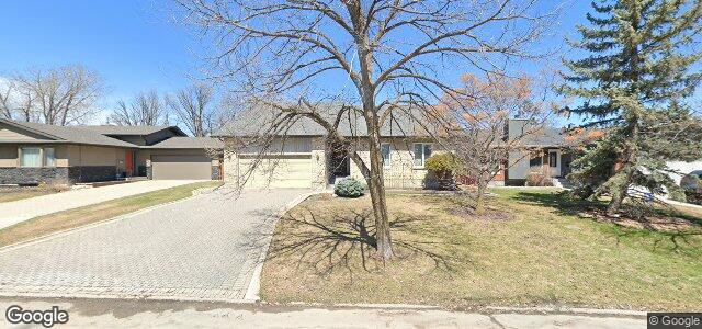 Photo of 154 Tufnell Drive in Winnipeg, Manitoba