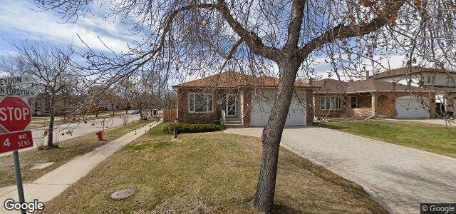 Larawan ng 2 Theydon Place sa Winnipeg, Manitoba