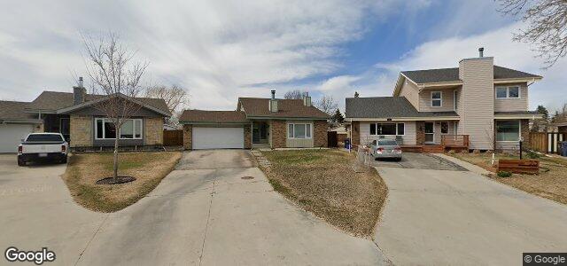 27 Tiverton Bay ਦੀ ਫੋਟੋ, ਵਿਨੀਪਿਗ, ਮੈਨੀਟੋਬਾ