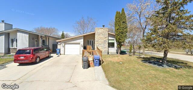 3 Strand Circle ਦੀ ਫੋਟੋ, ਵਿਨੀਪਿਗ, ਮੈਨੀਟੋਬਾ