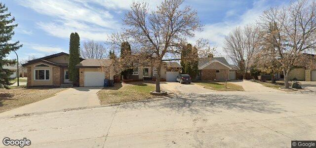 30 Kinsbourne Green ਦੀ ਫੋਟੋ, ਵਿਨੀਪਿਗ, ਮੈਨੀਟੋਬਾ