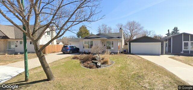 Photo of 46 Ashford Drive in Winnipeg, Manitoba