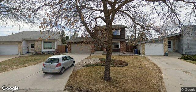 Larawan ng 51 Tiverton Bay sa Winnipeg, Manitoba