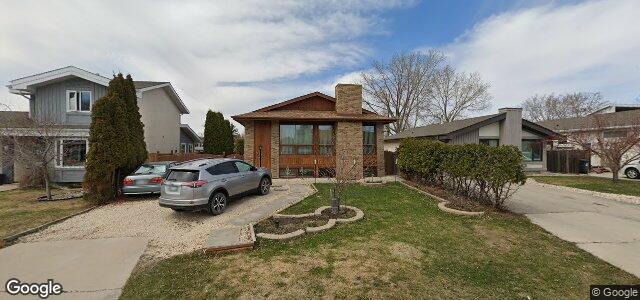 Photo of 75 Brixton Bay in Winnipeg, Manitoba