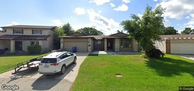 Larawan ng 275 Barker Boulevard sa Winnipeg, Manitoba