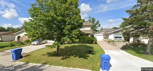 300 Barker Boulevard ਦੀ ਫੋਟੋ, ਵਿਨੀਪਿਗ, ਮੈਨੀਟੋਬਾ