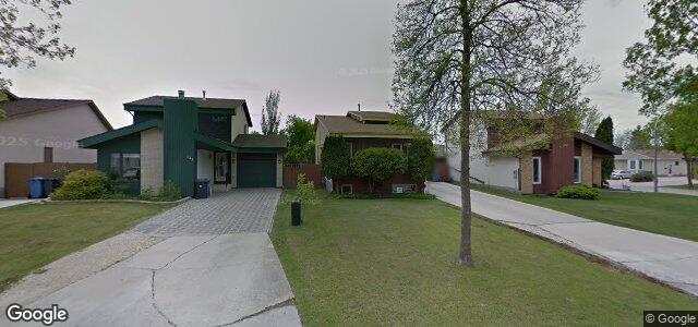 109 Spruce Thicket Walk ਦੀ ਫੋਟੋ, ਵਿਨੀਪਿਗ, ਮੈਨੀਟੋਬਾ