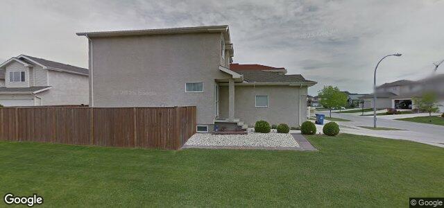 Larawan ng 151 Swinford Way sa Winnipeg, Manitoba