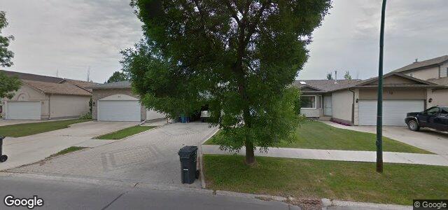 23 Riverwest Road（加拿大曼尼托巴省溫尼伯市）房屋照片