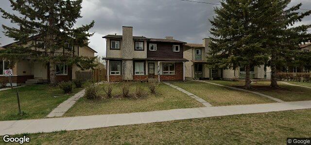 Photo of 352 Murray Avenue in Winnipeg, Manitoba