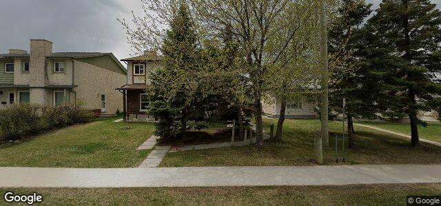 Photo of 454 Murray Avenue in Winnipeg, Manitoba