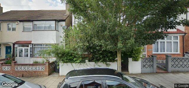 Larawan ng 48 Glencairn Road sa Winnipeg, Manitoba