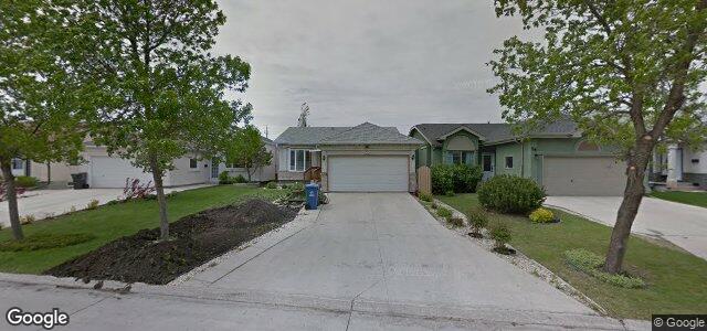 Larawan ng 52 Glencairn Road sa Winnipeg, Manitoba