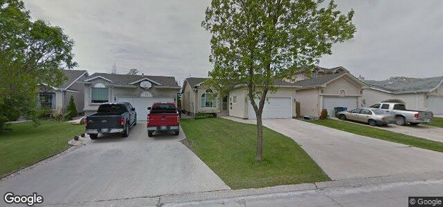 Larawan ng 76 Glencairn Road sa Winnipeg, Manitoba
