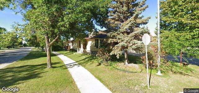 72 Sandalwood Crescent（加拿大曼尼托巴省溫尼伯市）房屋照片