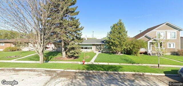 303 Churchill Drive ਦੀ ਫੋਟੋ, ਵਿਨੀਪਿਗ, ਮੈਨੀਟੋਬਾ