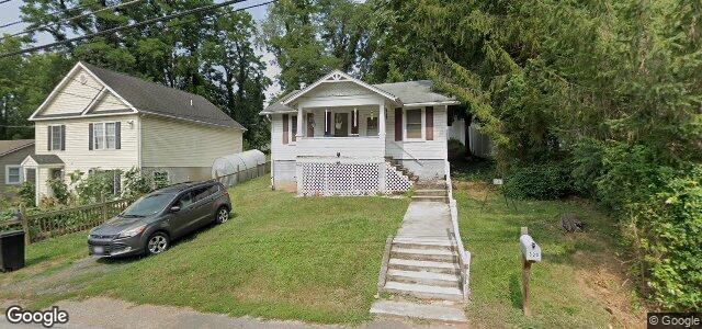 Larawan ng 330 Montgomery Avenue sa Winnipeg, Manitoba