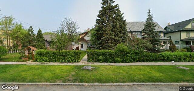 Photo of 345 Balfour Avenue in Winnipeg, Manitoba