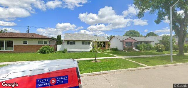 1015 Bannerman Avenue ਦੀ ਫੋਟੋ, ਵਿਨੀਪਿਗ, ਮੈਨੀਟੋਬਾ