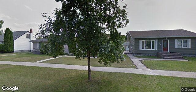 Photo of 876 Cathedral Avenue in Winnipeg, Manitoba