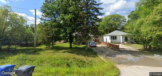 Photo of 524 Harstone Road in Winnipeg, Manitoba