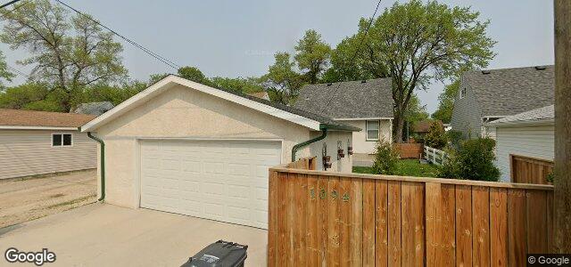 Larawan ng 1094 Lorette Avenue sa Winnipeg, Manitoba