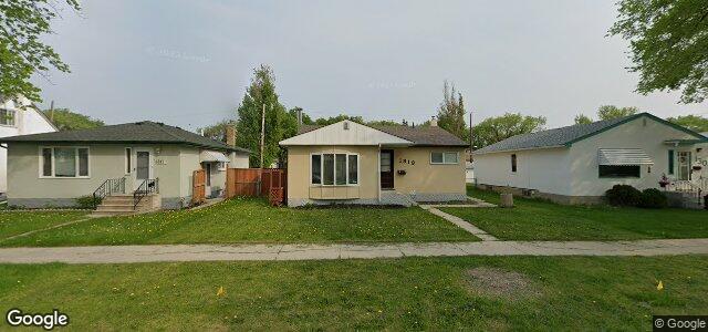 Larawan ng 1313 Dudley Crescent sa Winnipeg, Manitoba