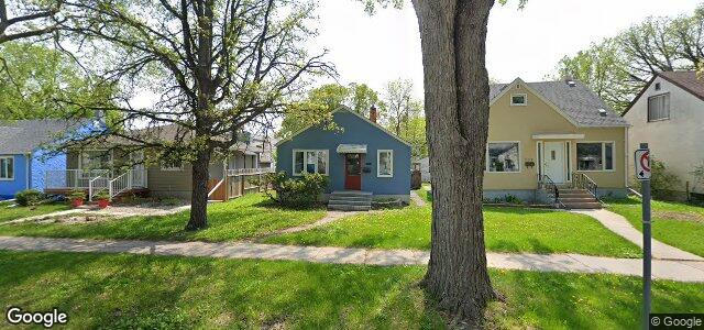 Photo of 900 Dudley Avenue in Winnipeg, Manitoba